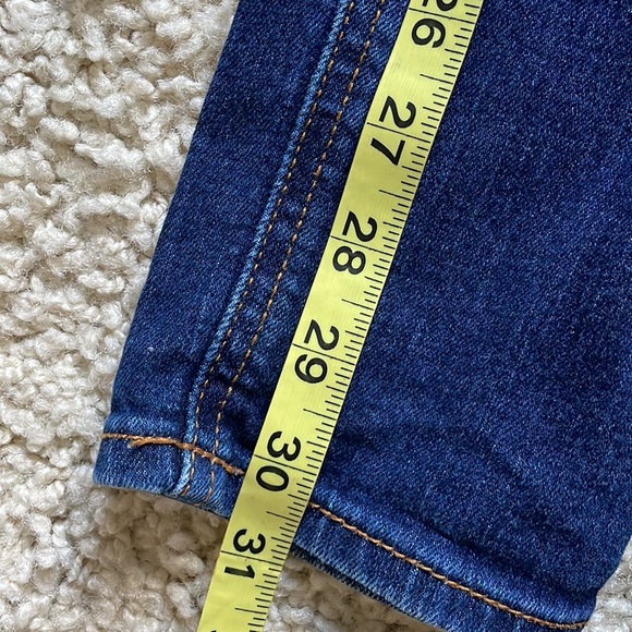 Hollister dark wash skinny jeans. Size 5R - Picture 10 of 11